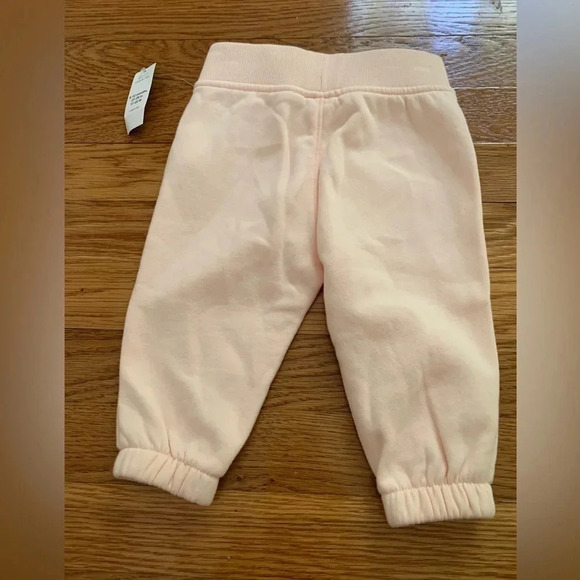 Baby Gap First Favorites Light Pink Sweatpants Size 6-12 Months NWT - Picture 2 of 4